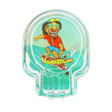 Load image into Gallery viewer, HONEYPUFF Skull Glass Ashtray, Three Cigarette Holders Ash Tray, Easy Clean Glass Cigarette Ashtray, 6 PCS