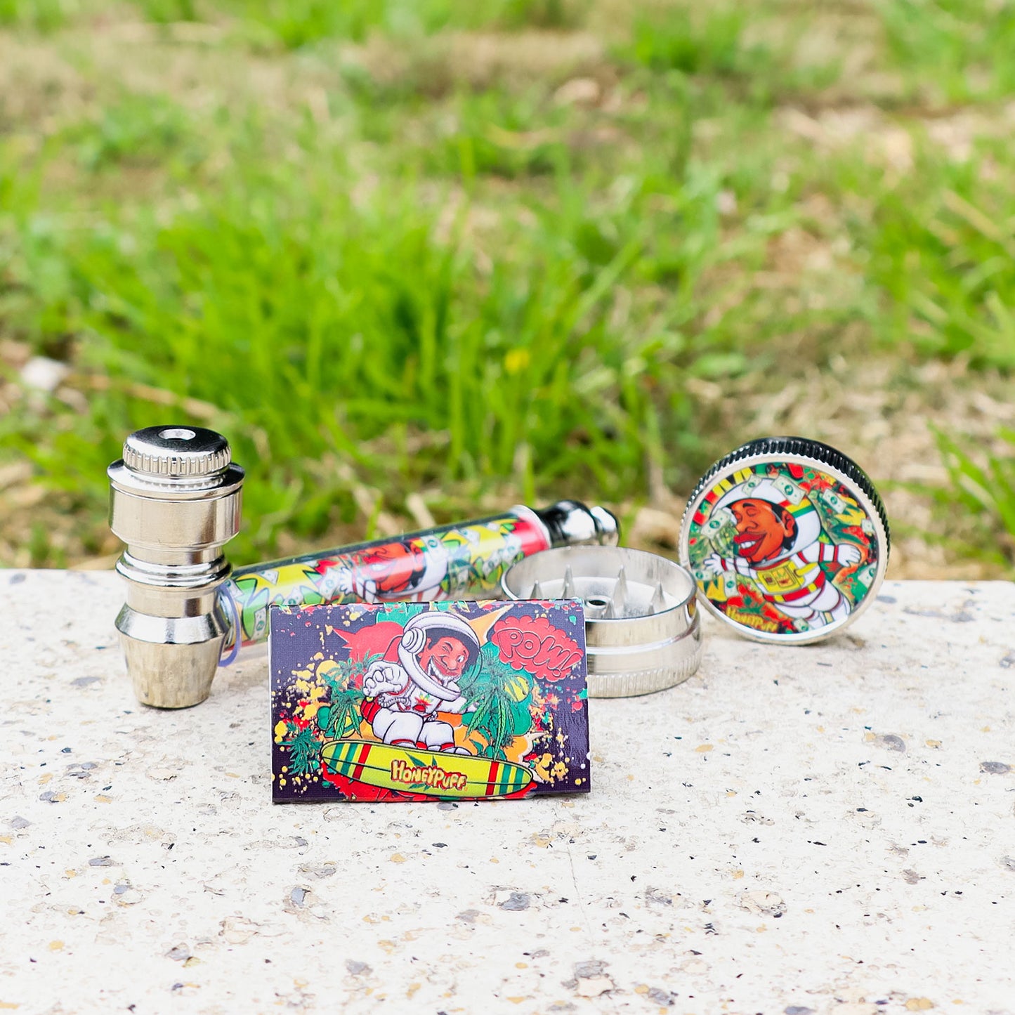 HONEYPUFF Herb Grinder Kit, Ø 30 Metal Herb Grinder, Glass Tobacco Pipe With Metal Bowl, 5 PCS Stainless Steel Pipe Screen