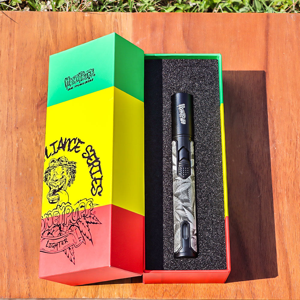 HONEYPUFF Windproof Charged Cigarette Lighter, Rasta Style Lighters, Creative Smoking Metal Lighter