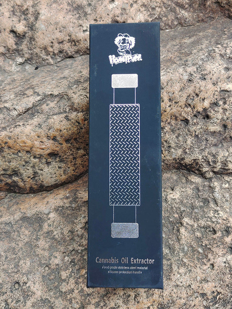 HONEYPUFF Stainless Steel Cannabis Oil Extractor; super easy to use and includes a heavy duty filter and silicone grip for ease of use.