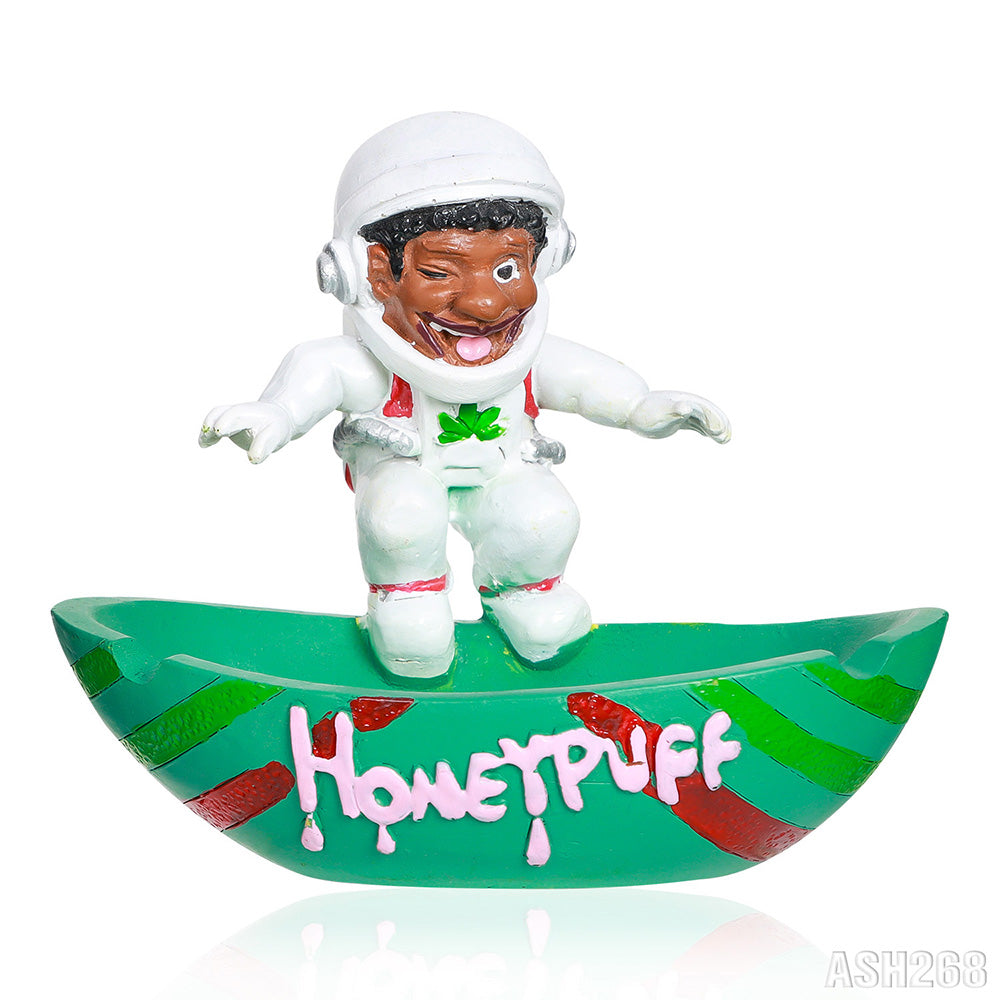 HONEYPUFF astronaut style molding resin 102 * 125 * 115mm, 214g hot selling ashtray