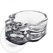 Load image into Gallery viewer, HONEYPUFF decorated skull shape clear glass ashtray, 97*62mm portable round ashtray, desktop ashtray, smoking accessories
