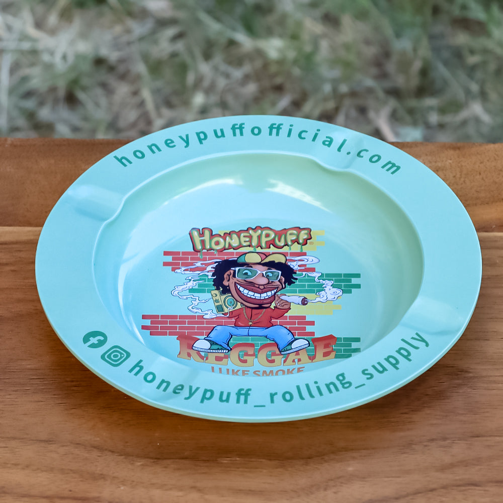 HONEYPUFF Green Tinplate Metal Ashtray, Mini Size Ash Tray with Cigarette Holder, Easy Clean Metal Cigarette Ashtray & Portable